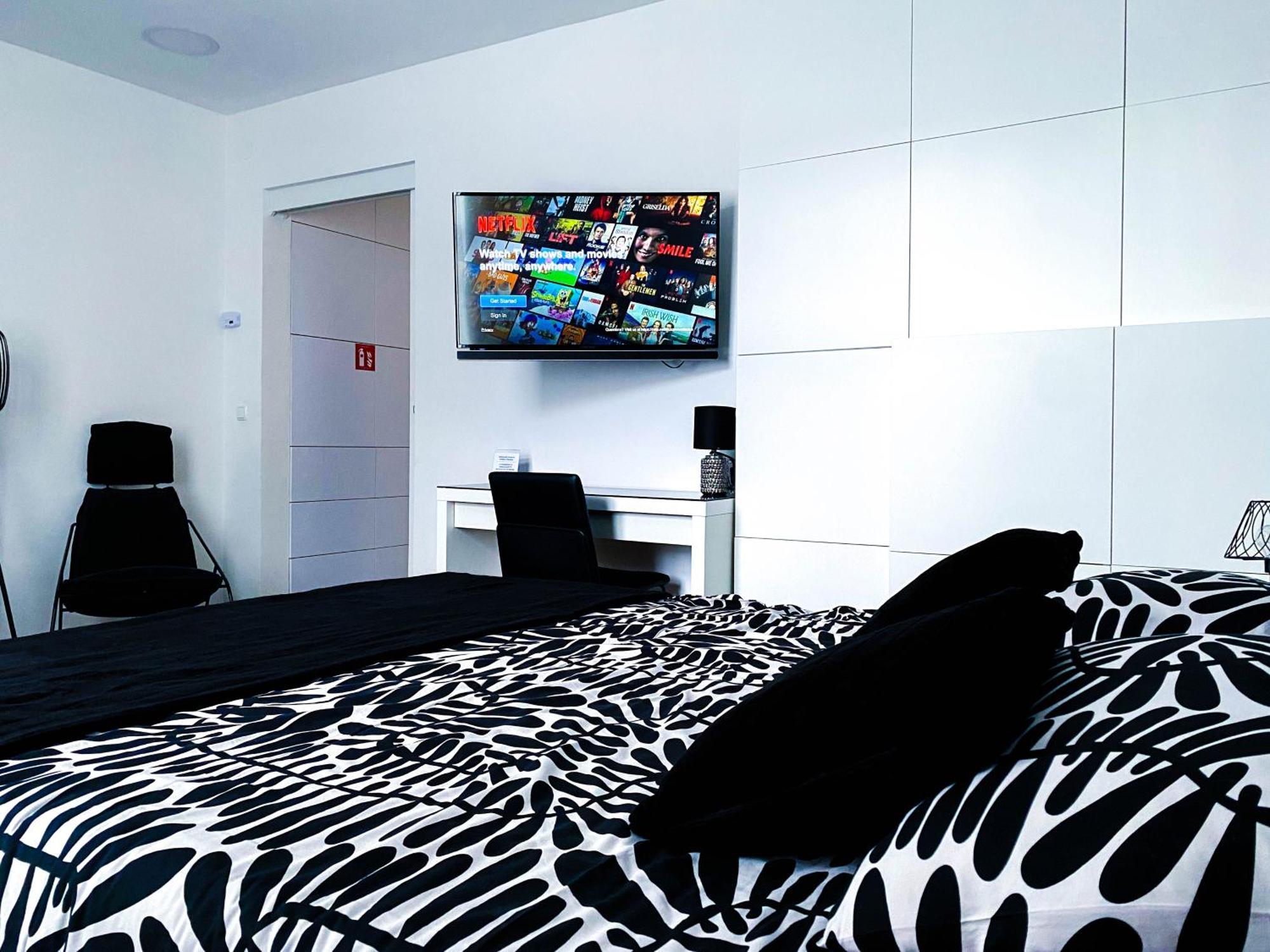 Octagon Main Square Apartment Zagreb Luaran gambar